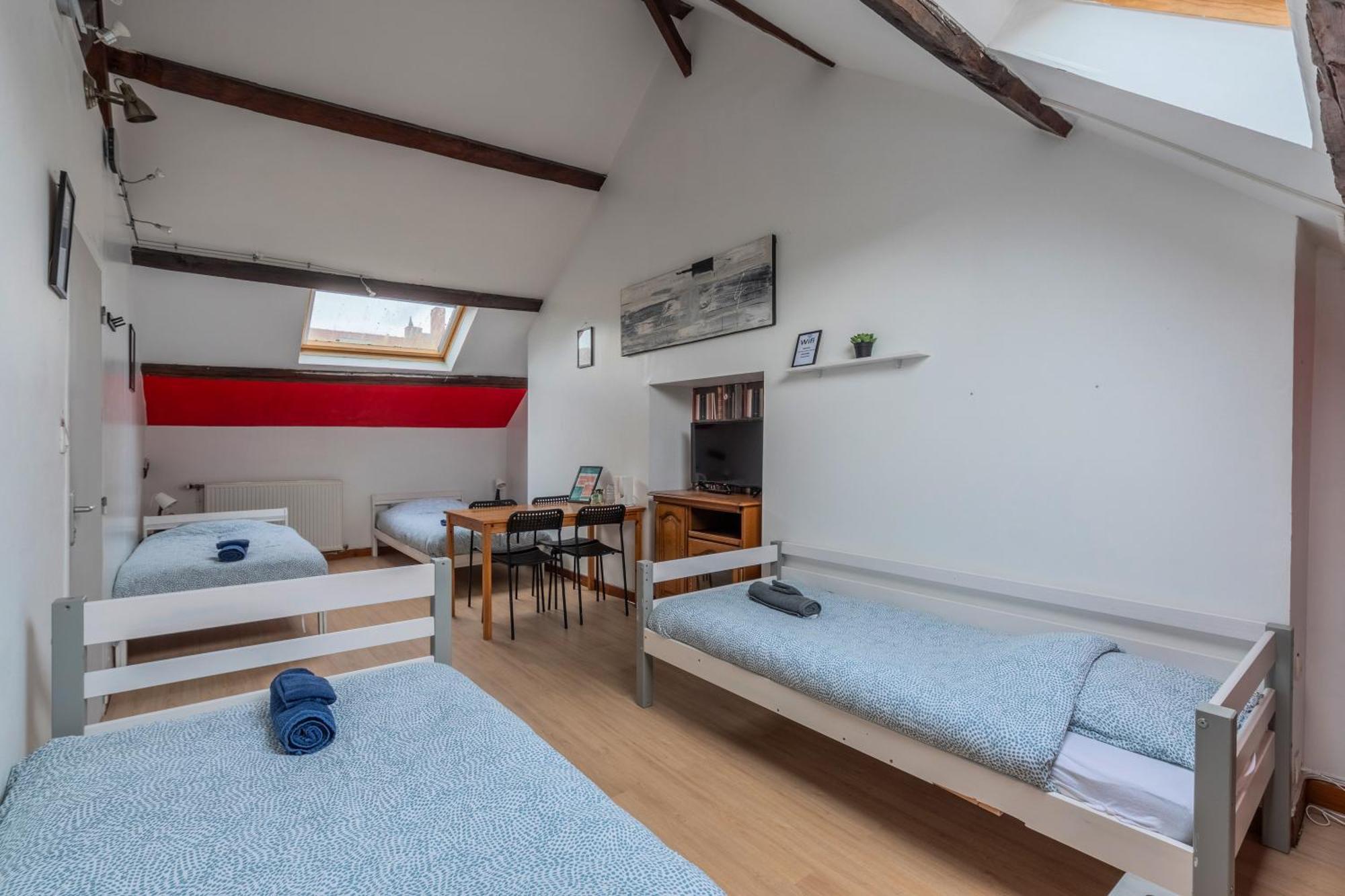 Douai House Hotel Екстериор снимка